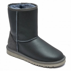 UGG CLASSIC SHORT METALLIC GREY