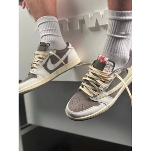 NIKE AIR JORDAN 1 LOW X TRAVIS SCOTT