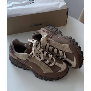 NIKE AIR HUMARA X JACQUEMUS