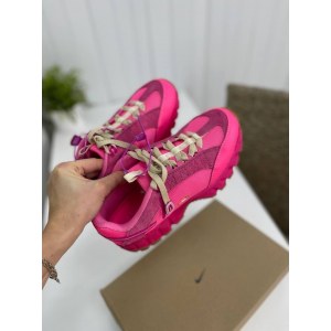 NIKE AIR HUMARA X JACQUEMUS