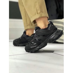 Balenciaga Track