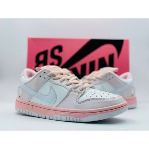 Nike SB Dunk Low