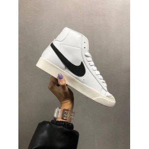 Nike Blazer mid