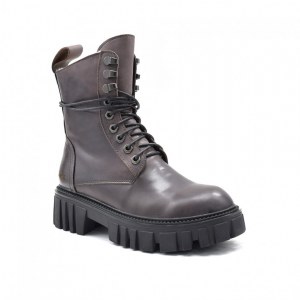 UGG MARTIN TALL CHOCOLATE