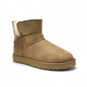 UGG MINI BAILEY GRAPHIC LOGO SUEDE CHESTNUT