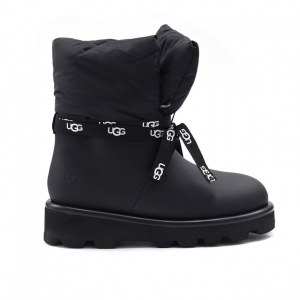 UGG MOON BOOT BLACK