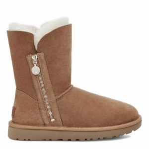 UGG BAILEY ZIP SHORT CHESTNUT