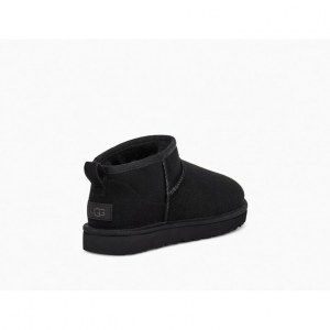 UGG CLASSIC ULTRA MINI BLACK