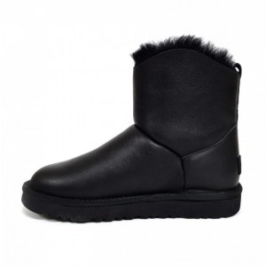 UGG MINI OBLIQUE ZIP BLACK