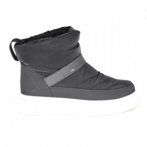 UGG ASH INFLATED BLACK