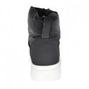 UGG ASH INFLATED BLACK