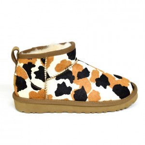 UGG CLASSIC ULTRA MINI COW PRINT CHESTNUT